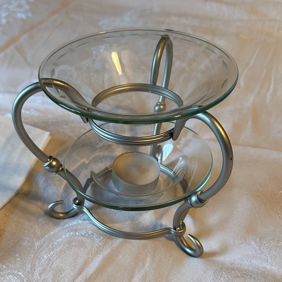 PartyLite Hollywood Glamour Aroma Melts Warmer - Picture 2 of 4